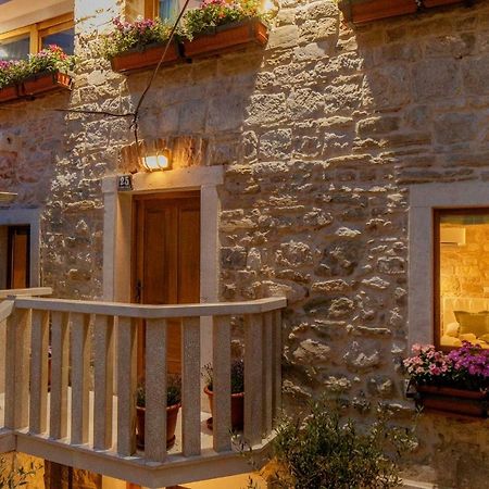Stone House Luxury Rooms Split Exteriör bild
