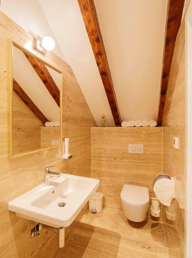 Stone House Luxury Rooms Split Exteriör bild