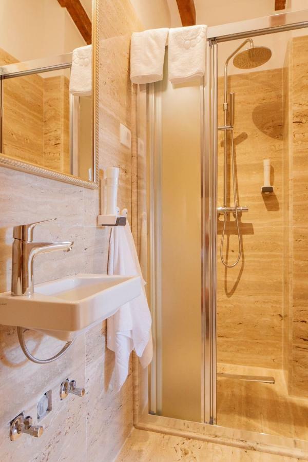 Stone House Luxury Rooms Split Exteriör bild