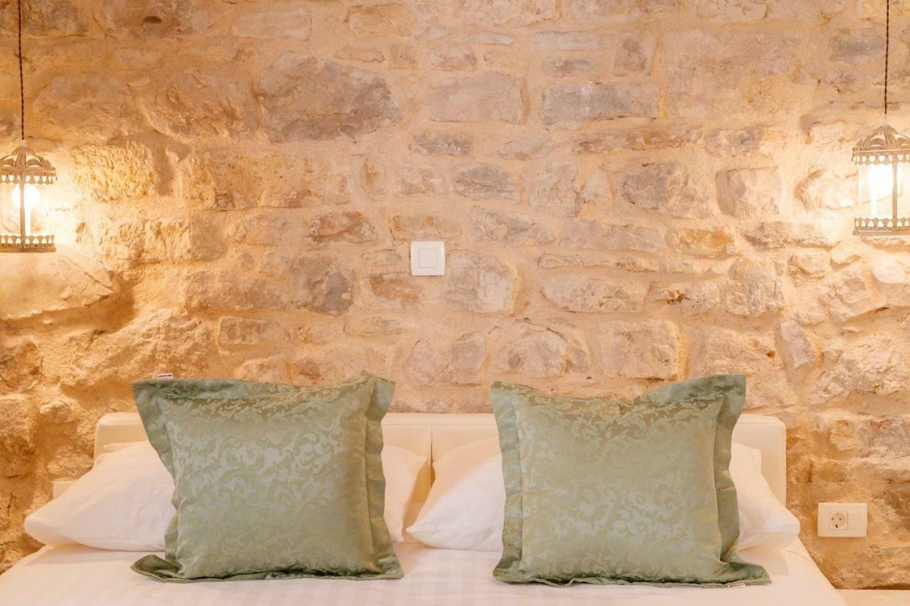 Stone House Luxury Rooms Split Exteriör bild